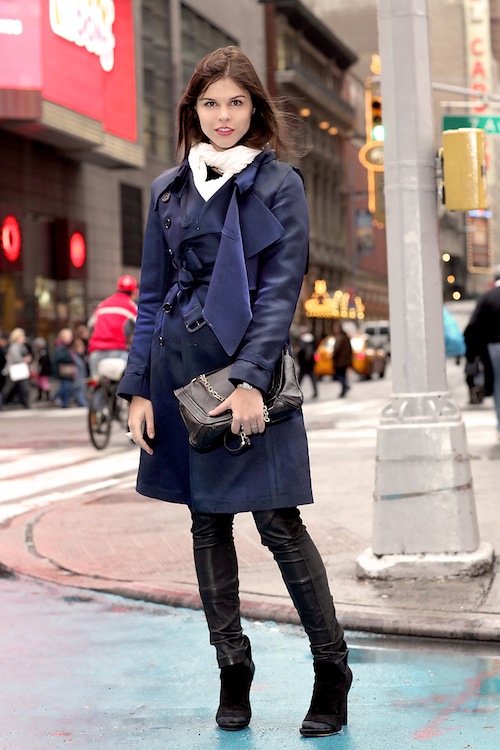 one girl five looks - emily