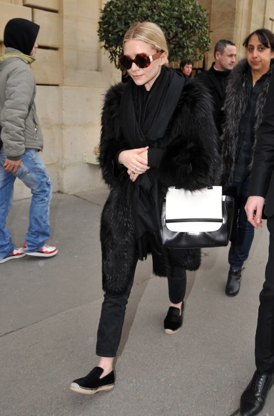 Ashley Olsen leaves her hotel