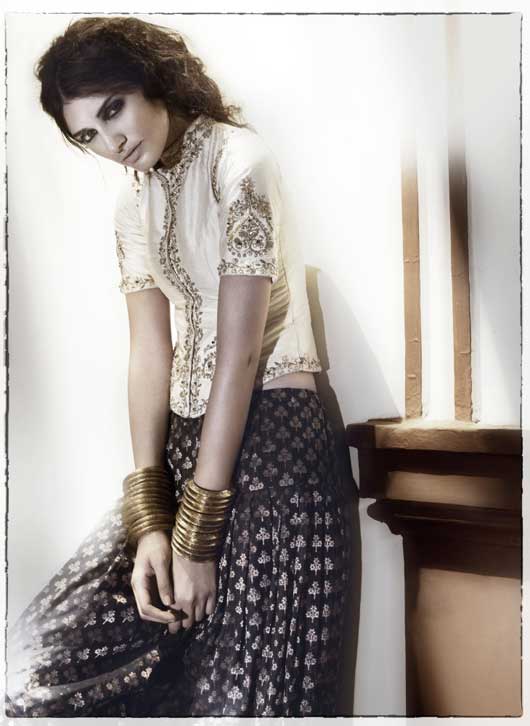 Payal-Singhal-LFW-S13-2